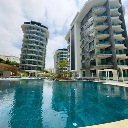 Excellence Apartments By The Sea
